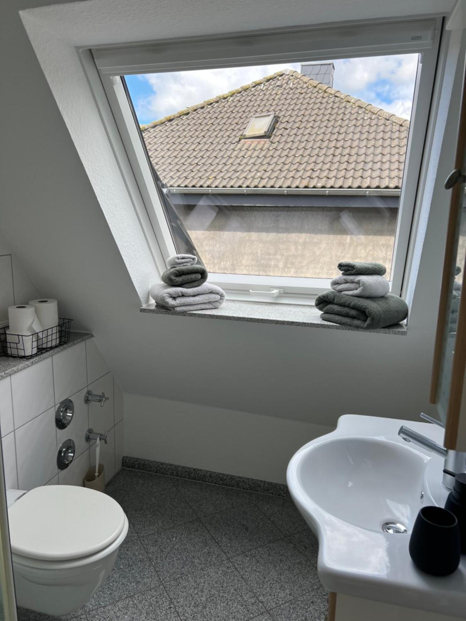 Lichtdurchflutetes Appartement Im Zentralen Ruhrgebiet Bottrop Ngoại thất bức ảnh